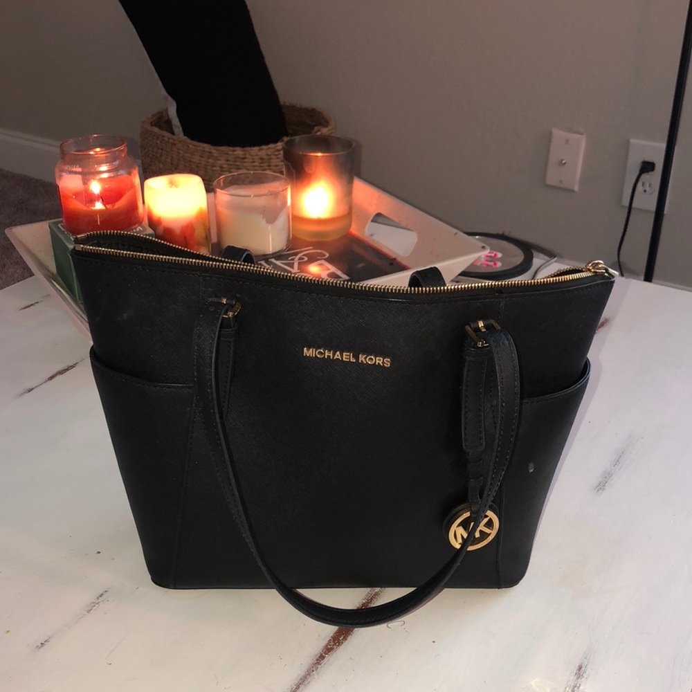 Michael kors black tote